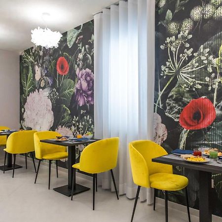 מראטיאה 4Essences Boutique Rooms מראה חיצוני תמונה