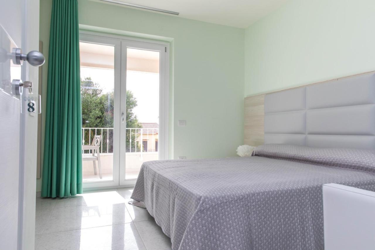 מראטיאה 4Essences Boutique Rooms מראה חיצוני תמונה