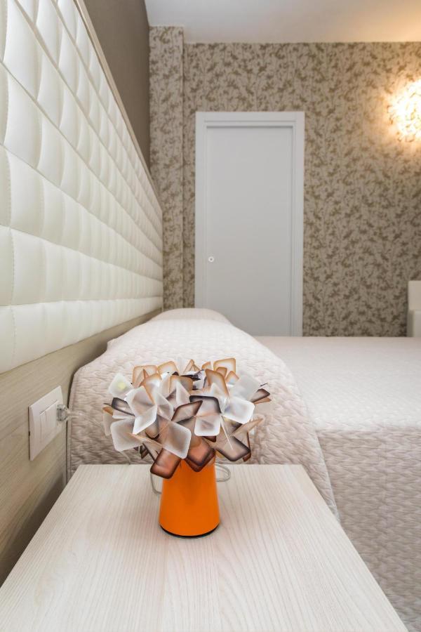 מראטיאה 4Essences Boutique Rooms מראה חיצוני תמונה